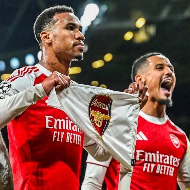 Arsenal cần thêm mấy điểm để vô địch Ngoại hạng Anh sau 22 năm?